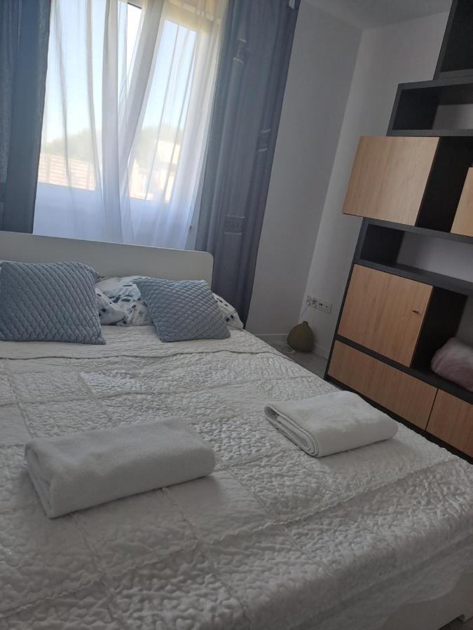 Apartament Roztocze #N/A ภายนอก รูปภาพ