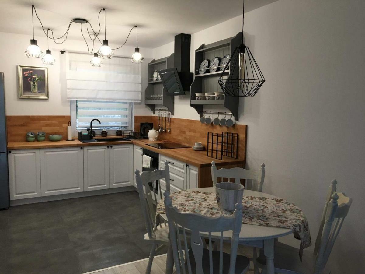 Apartament Roztocze #N/A ภายนอก รูปภาพ
